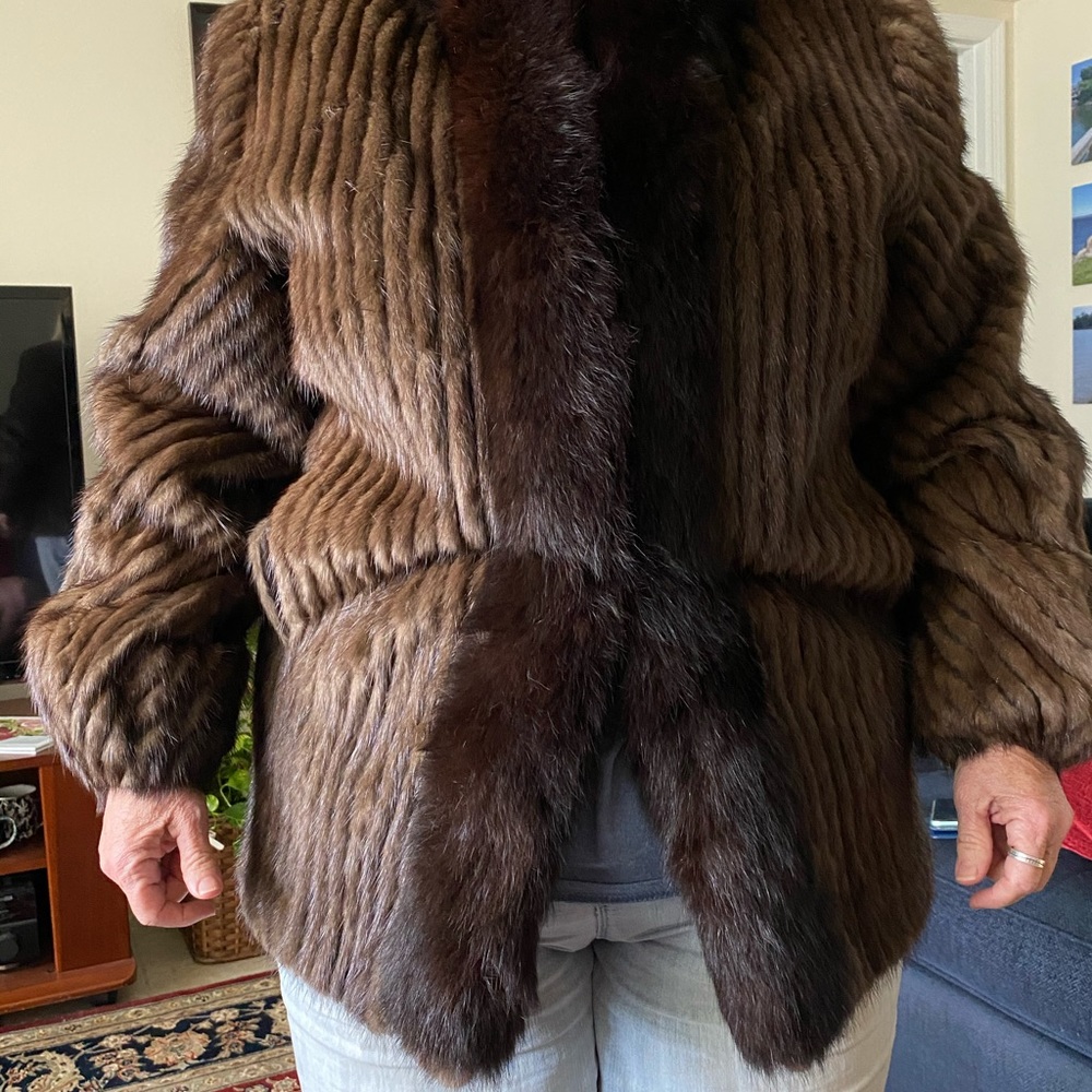 mink jacket with fox collar - Picture 2 of 6